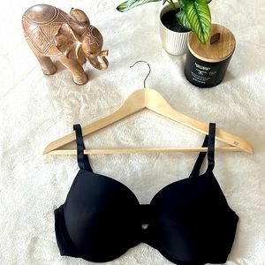 Maidenform Black Bra 36D